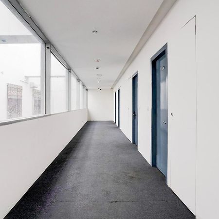 Super Townhouse Pbg Mall Vashi Turambhe المظهر الخارجي الصورة