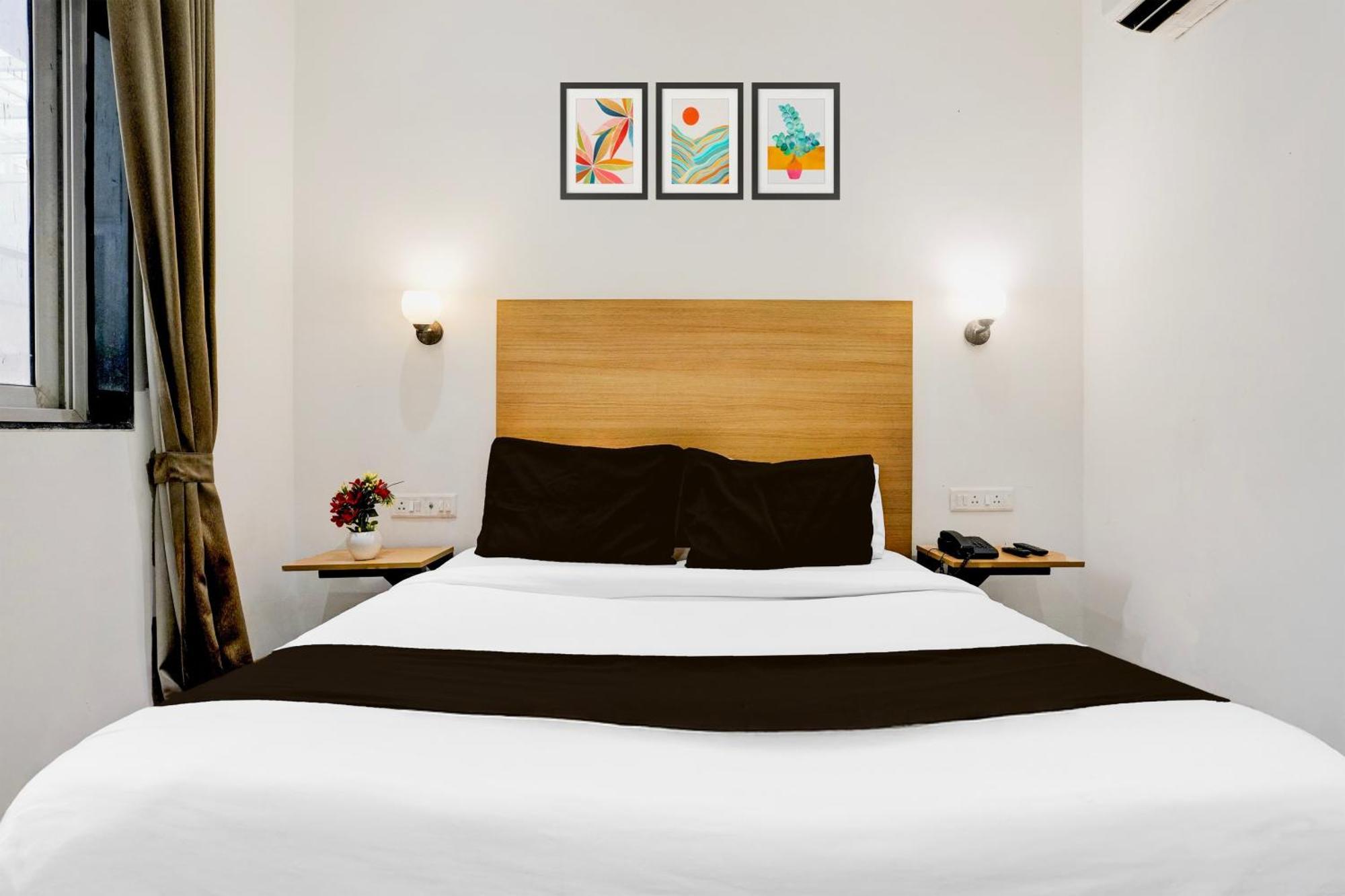 Super Townhouse Pbg Mall Vashi Turambhe المظهر الخارجي الصورة